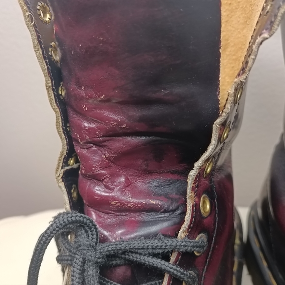 Dr. Martens 1490 Vintage Made in England Claret Rub-Off Oxblood Leather Boots - Picture 12 of 16